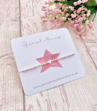 Load image into Gallery viewer, Special Mam | Mammy | Daughter | Granddaughter | Grandma | Nanna | Aunty | Niece | Friend - Heart Bracelet